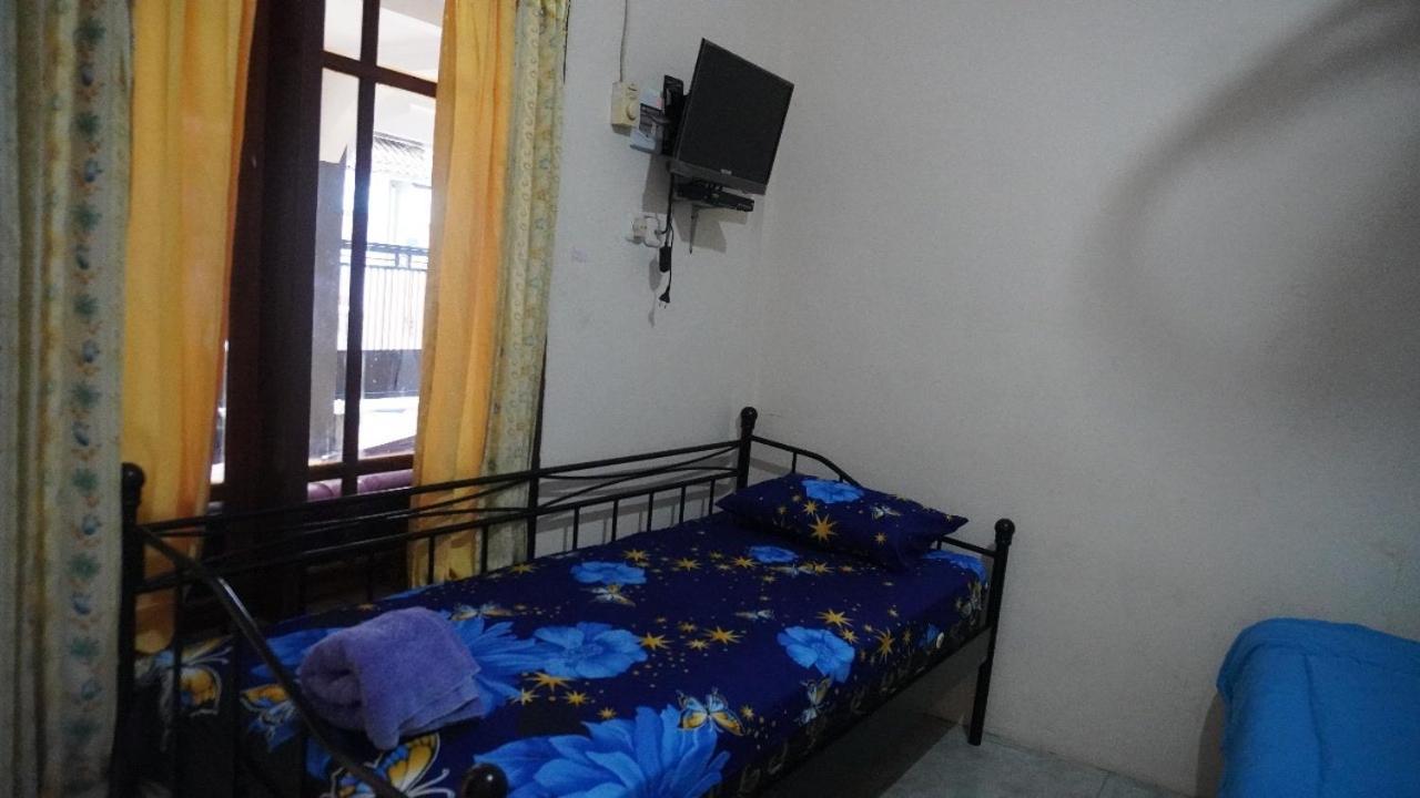 Nadyah Syariah Homestay Ketapang  Extérieur photo